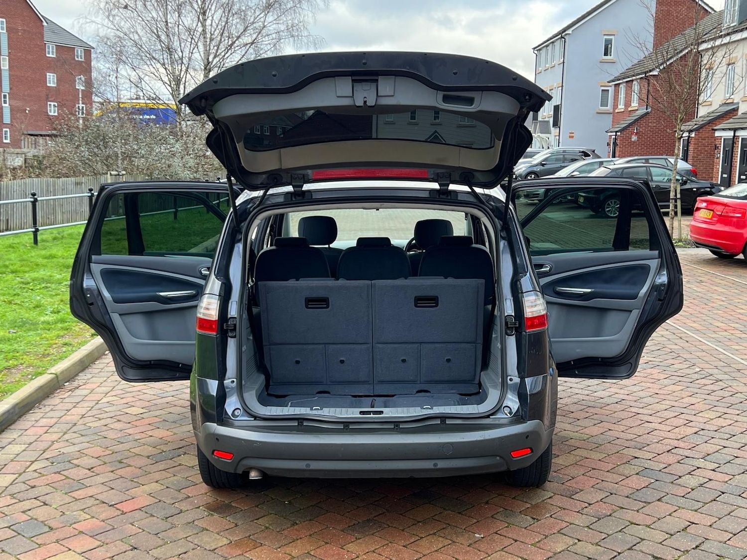 Used Ford S-Max 2009 for sale - 77234539: Photo 54