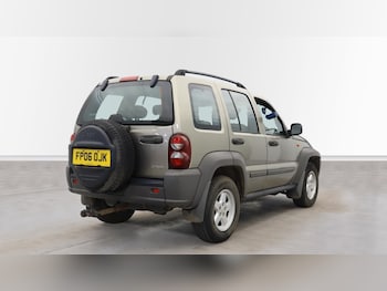 Used Jeep Cherokee 2006 for sale - 77268310: Photo