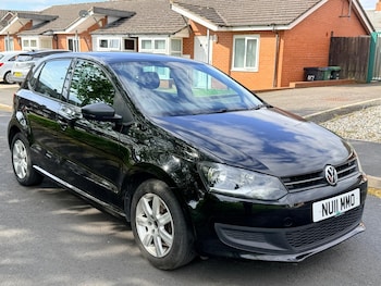 Used Volkswagen Polo 2011 for sale - 77638059: Photo