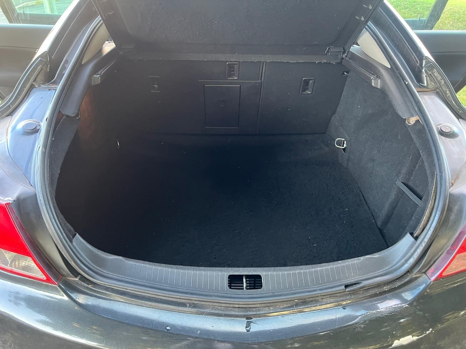 Used Vauxhall Insignia 2011 for sale - 77060560: Photo 30