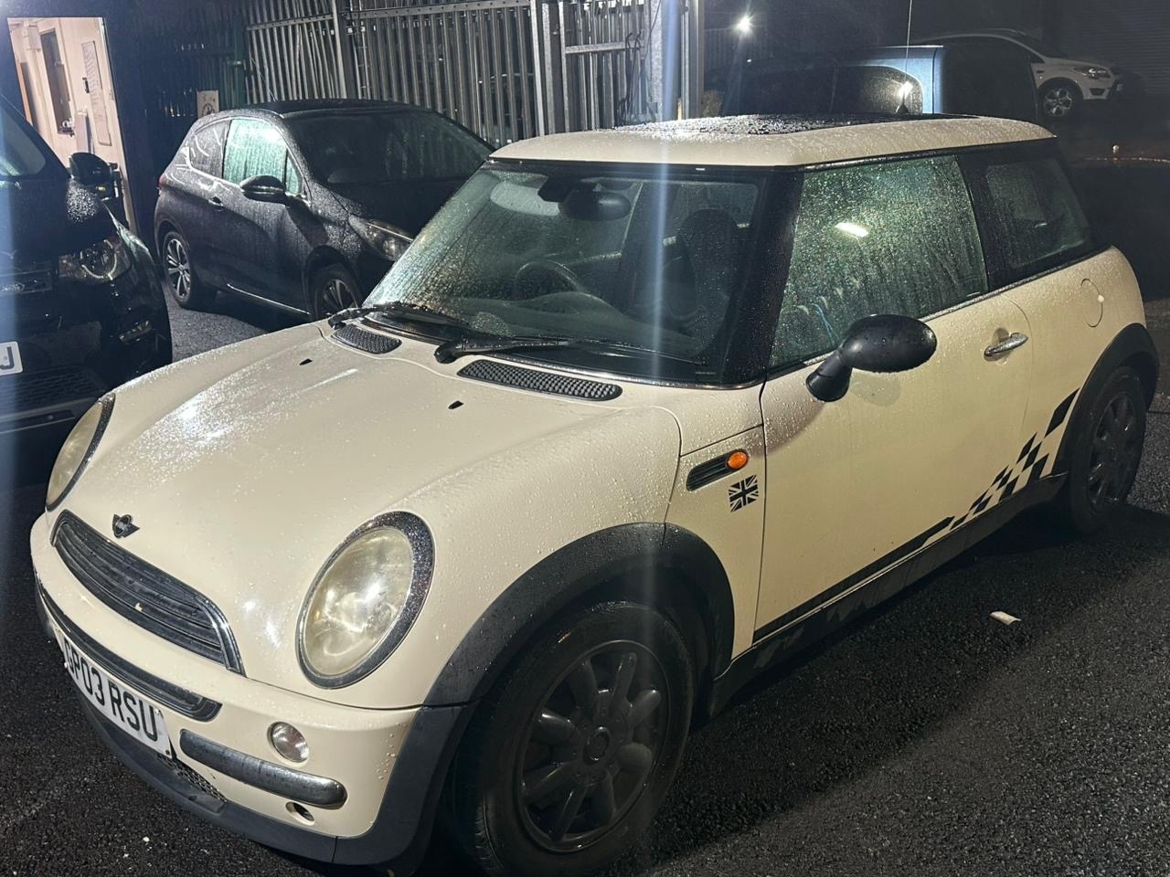Used MINI Hatch 2003 for sale - 76527423: Photo 14