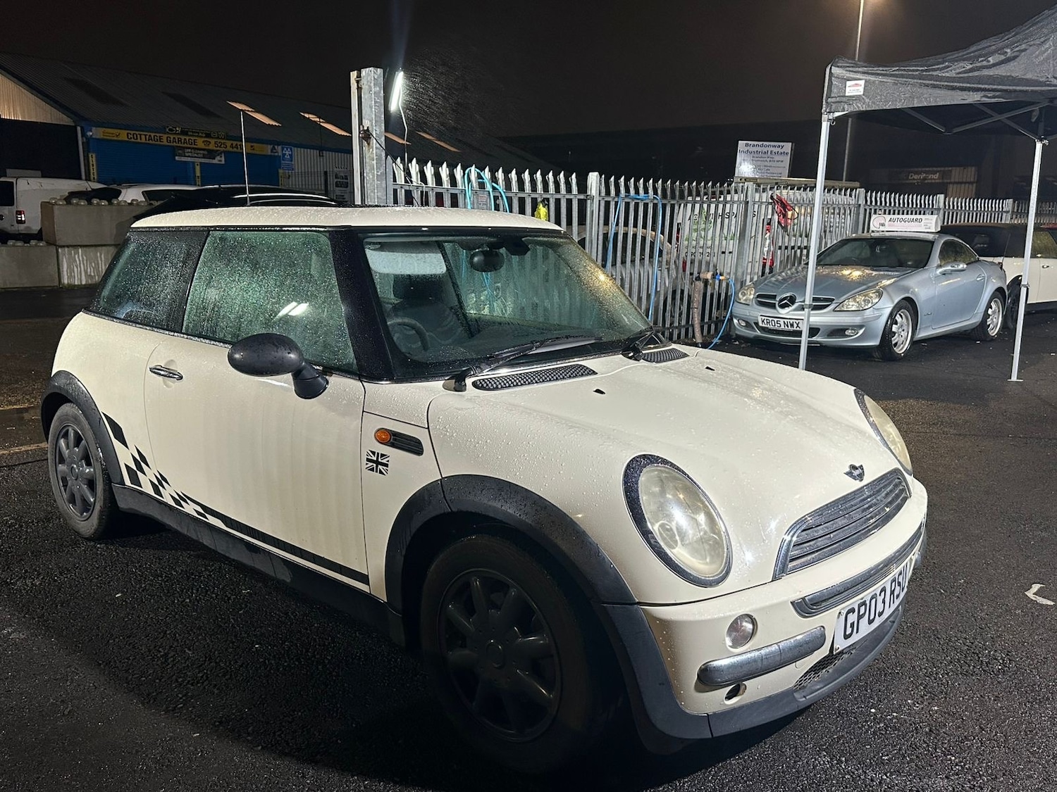Used MINI Hatch 2003 for sale - 76527423: Photo 2