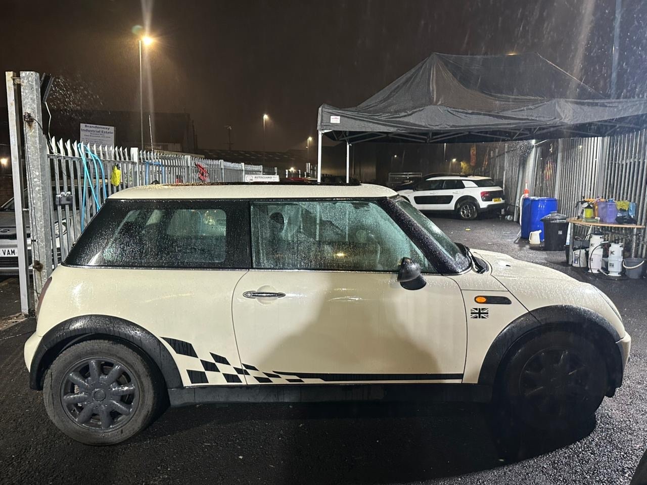 Used MINI Hatch 2003 for sale - 76527423: Photo 4