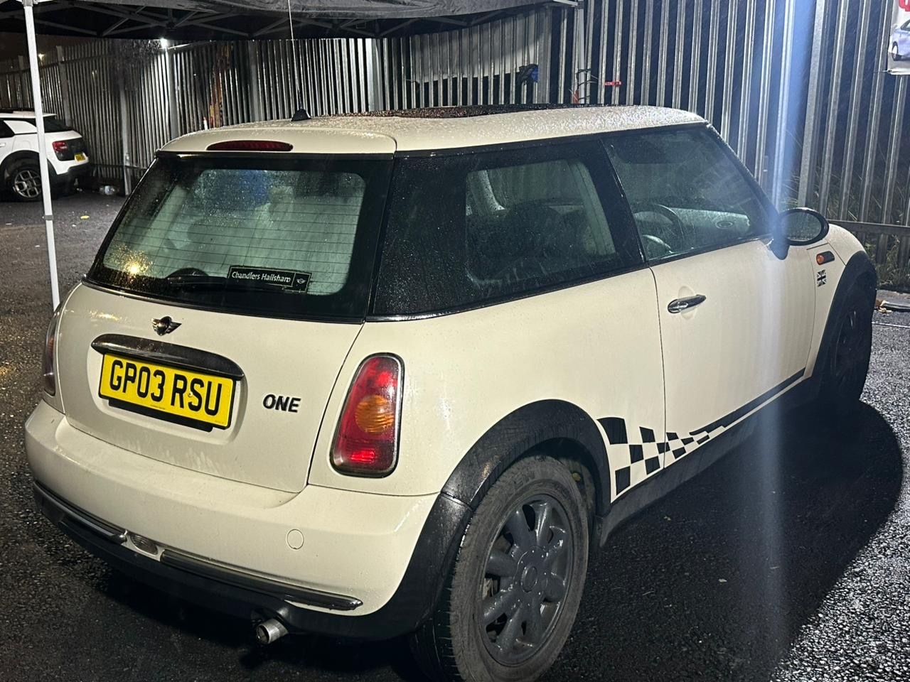 Used MINI Hatch 2003 for sale - 76527423: Photo 5