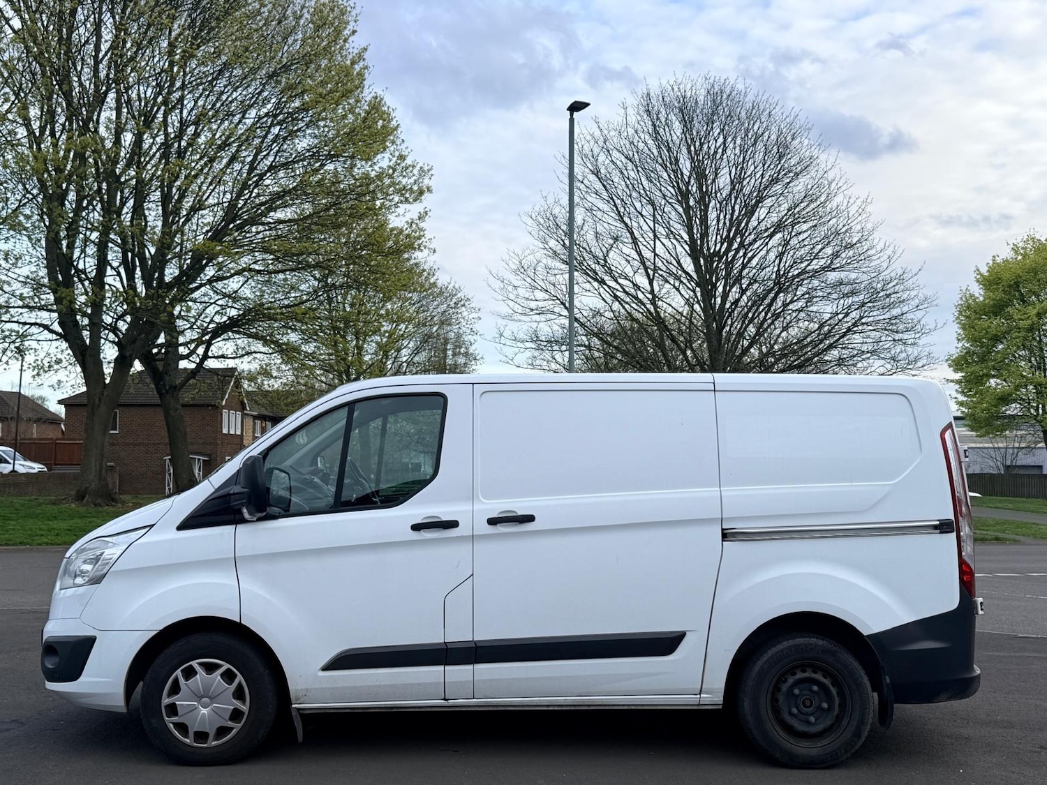 Used Ford Transit Custom 2016 for sale - 78117177: Photo 2