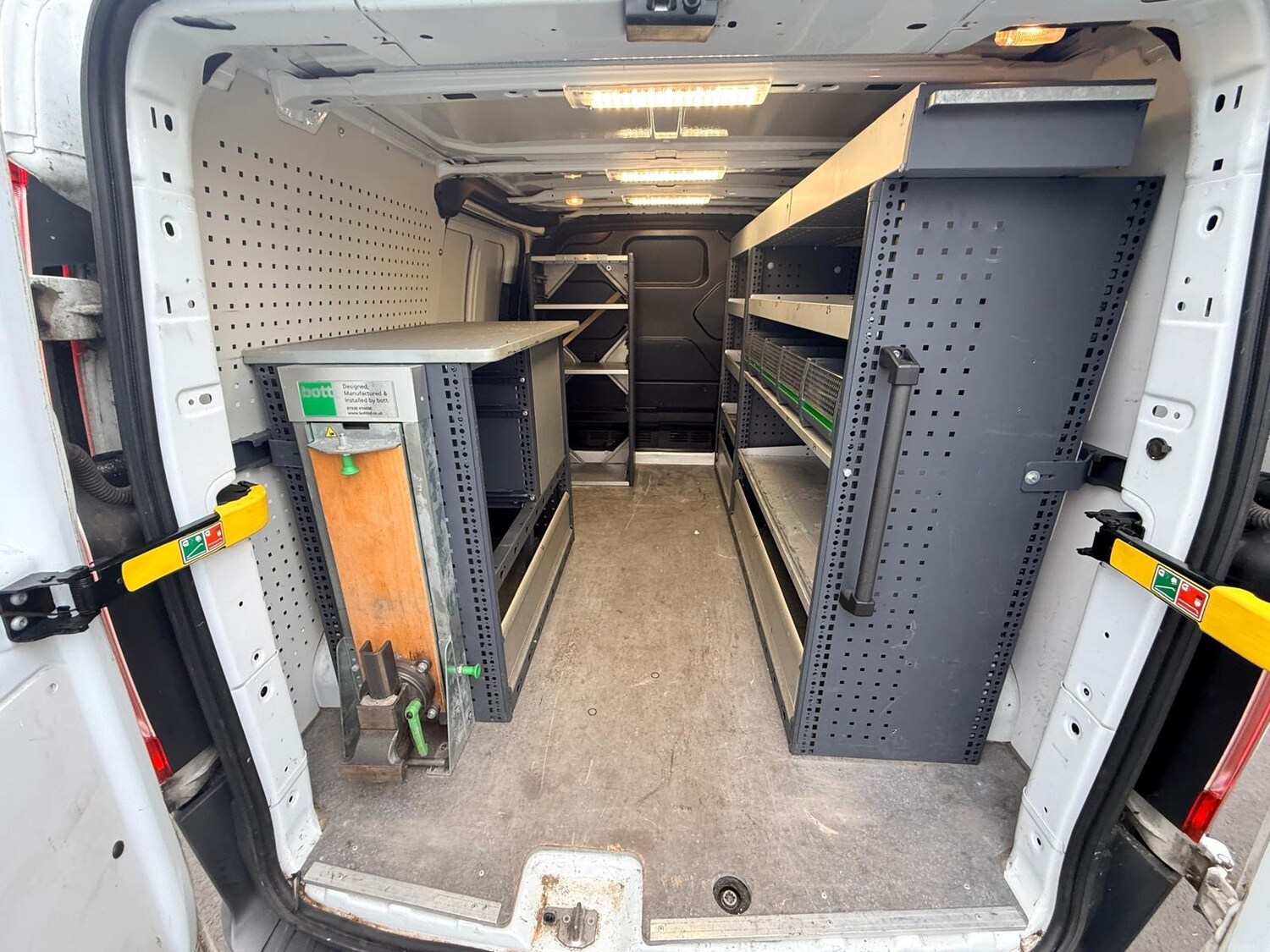 Used Ford Transit Custom 2016 for sale - 78117177: Photo 37