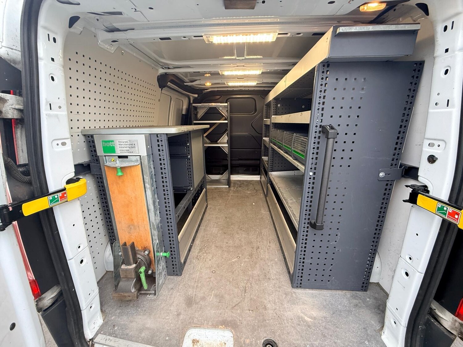 Used Ford Transit Custom 2016 for sale - 78117177: Photo 38