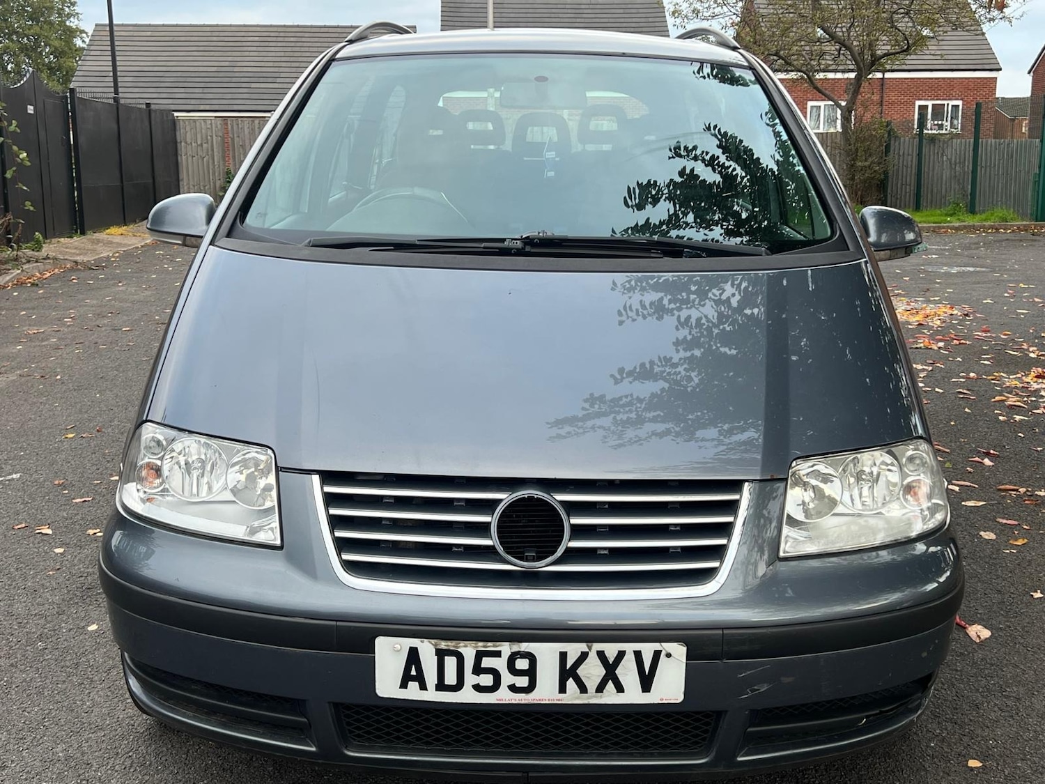 Volkswagen Sharan 2010 (59) - 1.9 TDI S 115 5dr Tip Auto - Image 5
