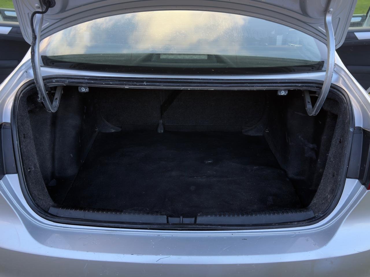 Used Volkswagen Jetta 2012 for sale - 77231149: Photo 25