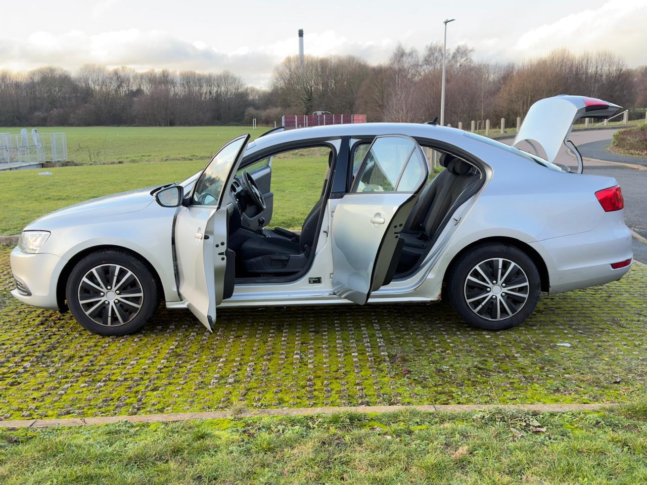 Used Volkswagen Jetta 2012 for sale - 77231149: Photo 34