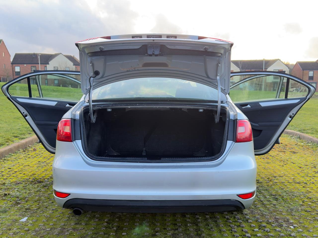 Used Volkswagen Jetta 2012 for sale - 77231149: Photo 36