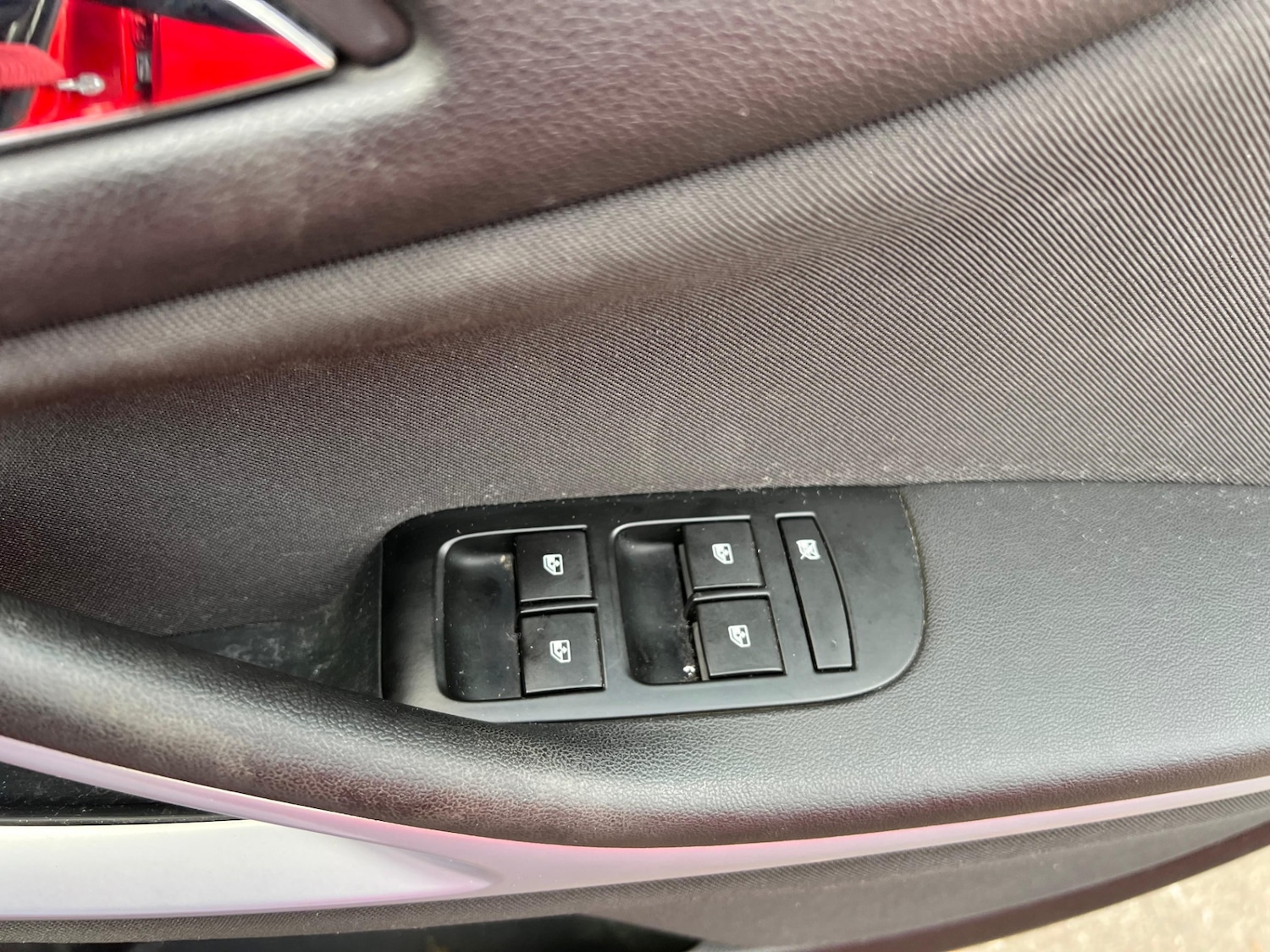 Used Vauxhall Zafira 2015 for sale - 76573811: Photo 23