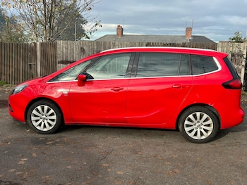 Used Vauxhall Zafira 2015 for sale - 76573811: Photo