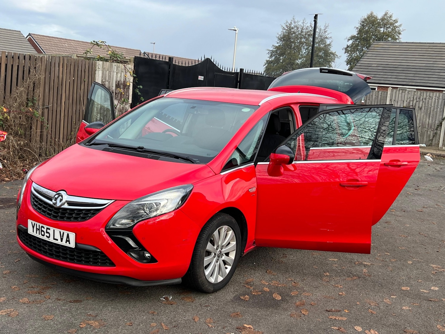 Used Vauxhall Zafira 2015 for sale - 76573811: Photo 35