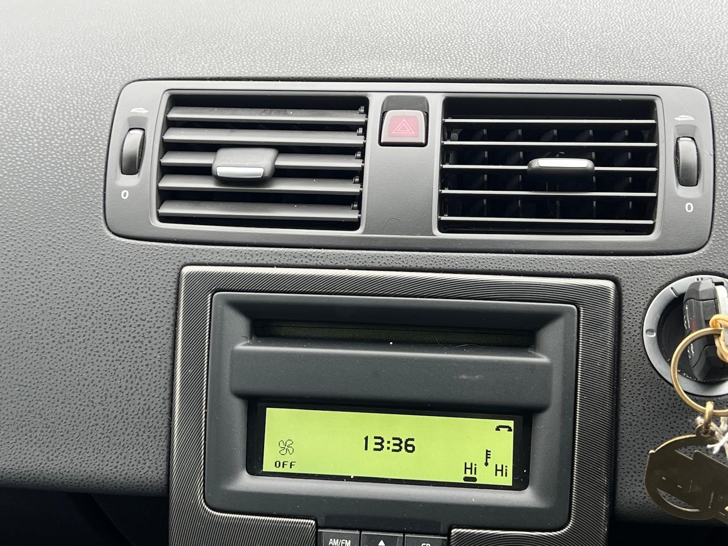 Used Volvo S40 2008 for sale - 76528647: Photo 27