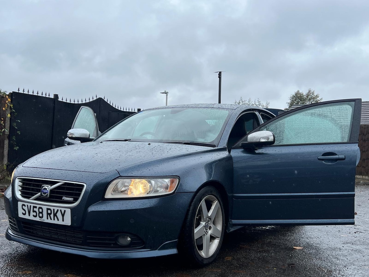 Used Volvo S40 2008 for sale - 76528647: Photo 32