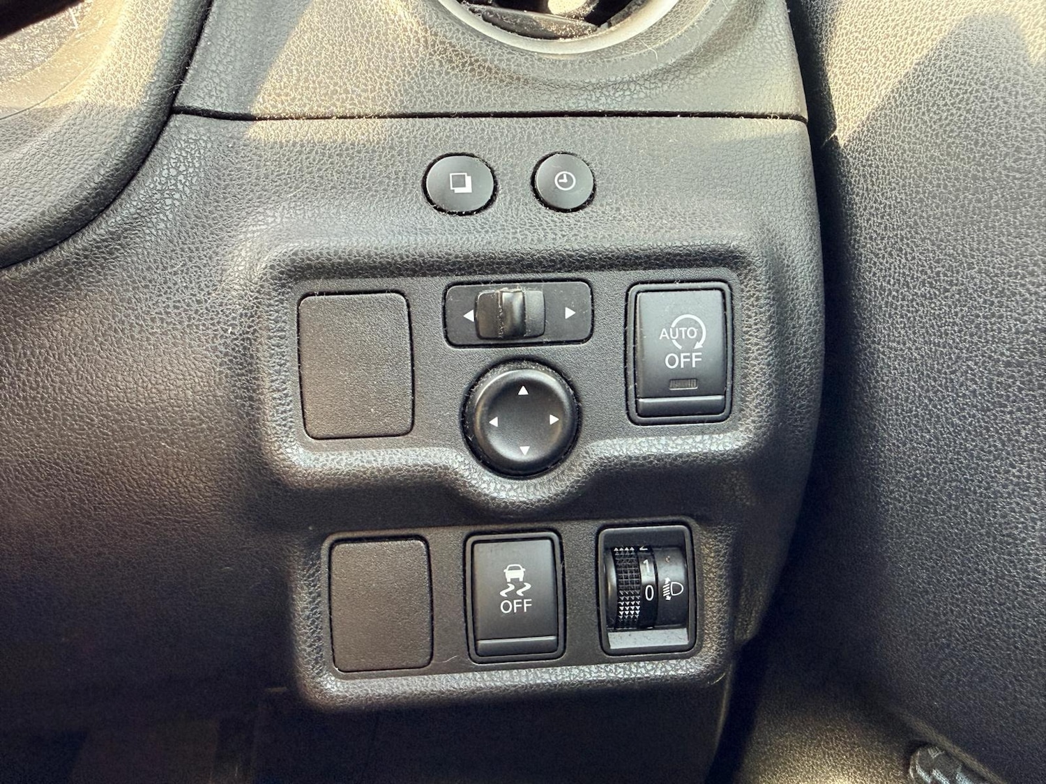 Used Nissan Note 2014 for sale - 77387789: Photo 17