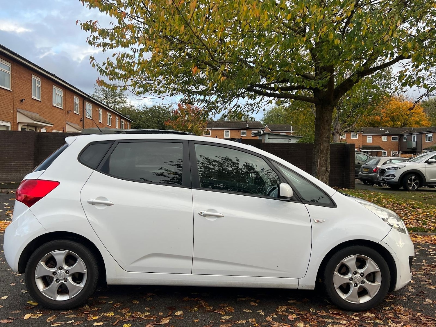 Used Kia Venga 2011 for sale - 76317721: Photo 16