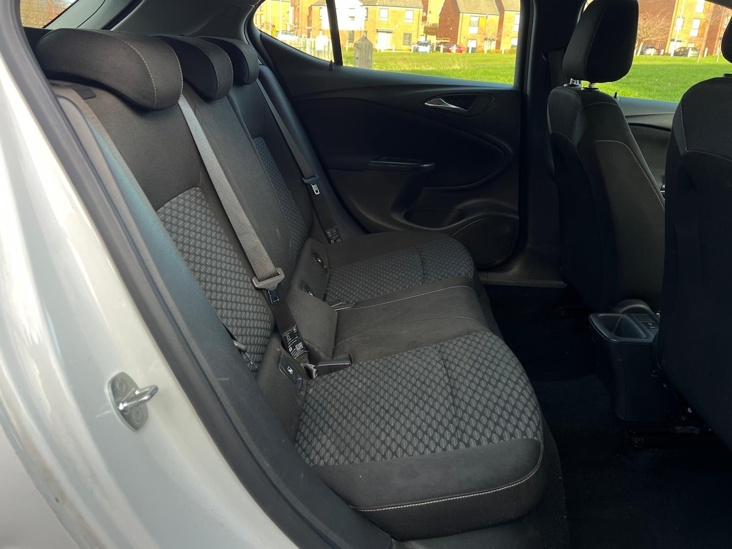 Used Vauxhall Astra 2015 for sale - 77050523: Photo 16