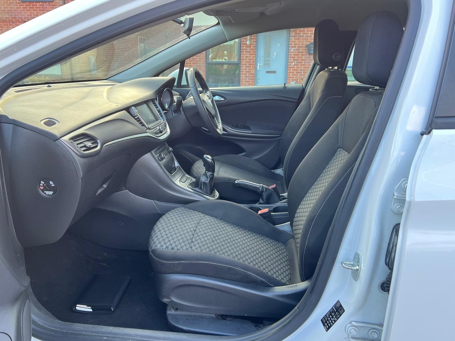 Used Vauxhall Astra 2015 for sale - 77050523: Photo 22