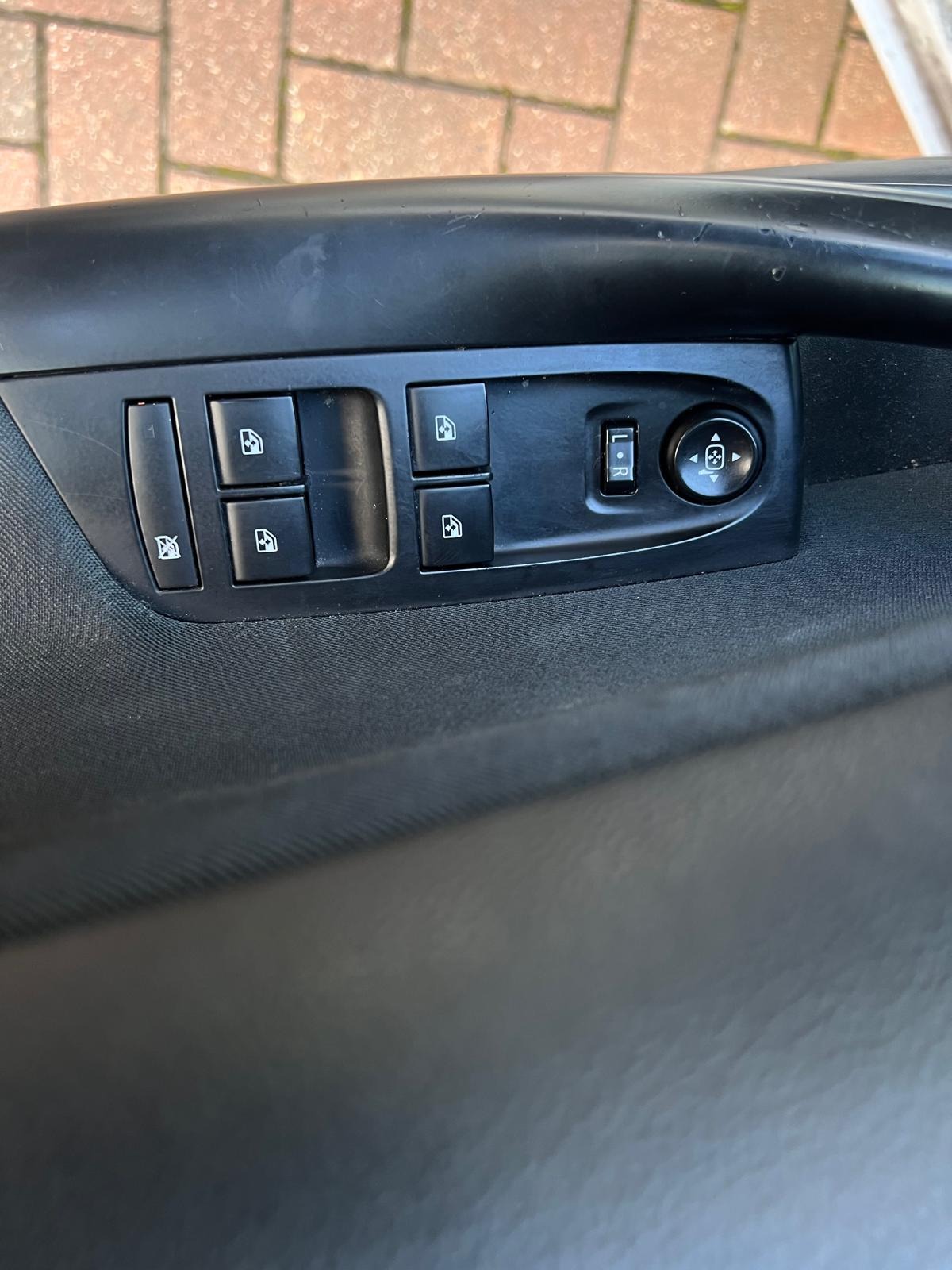 Used Vauxhall Astra 2015 for sale - 77050523: Photo 27