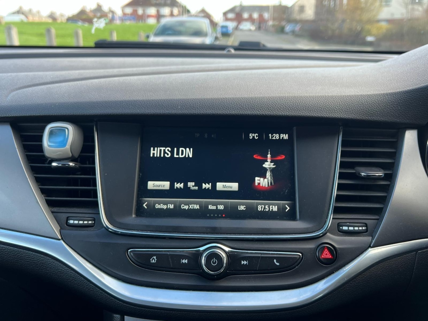 Used Vauxhall Astra 2015 for sale - 77050523: Photo 33