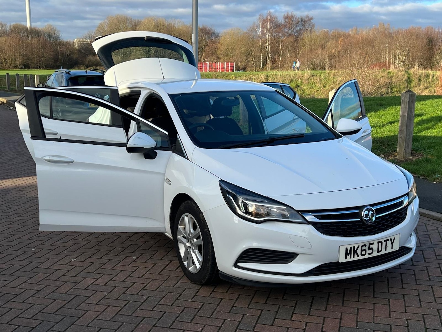 Used Vauxhall Astra 2015 for sale - 77050523: Photo 37
