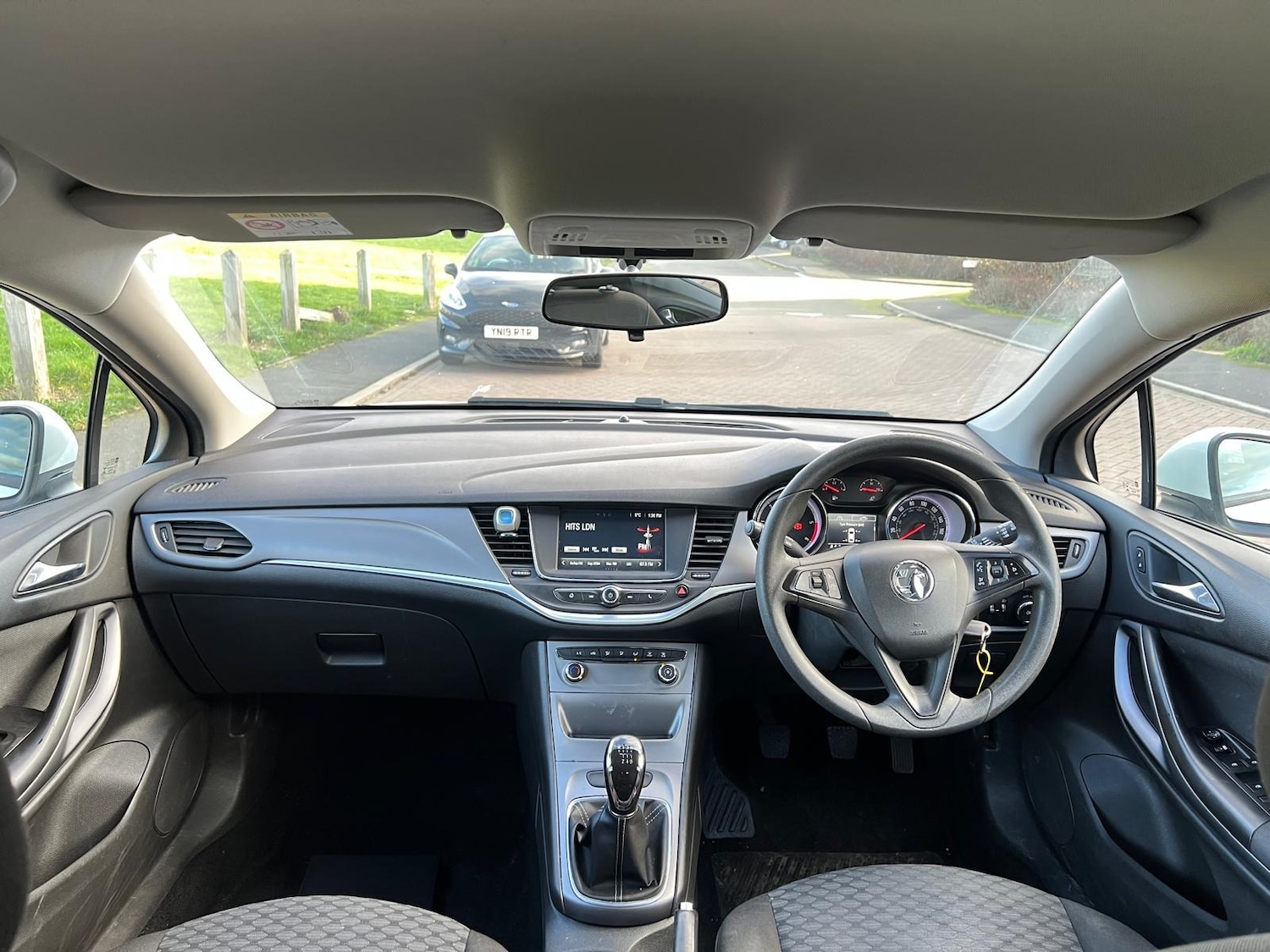 Used Vauxhall Astra 2015 for sale - 77050523: Photo 38