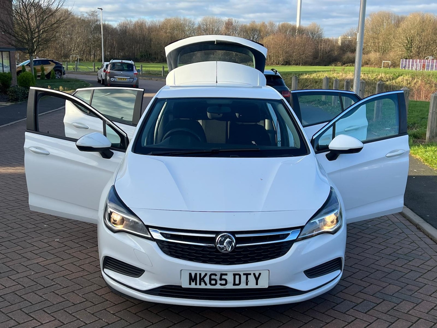 Used Vauxhall Astra 2015 for sale - 77050523: Photo 42