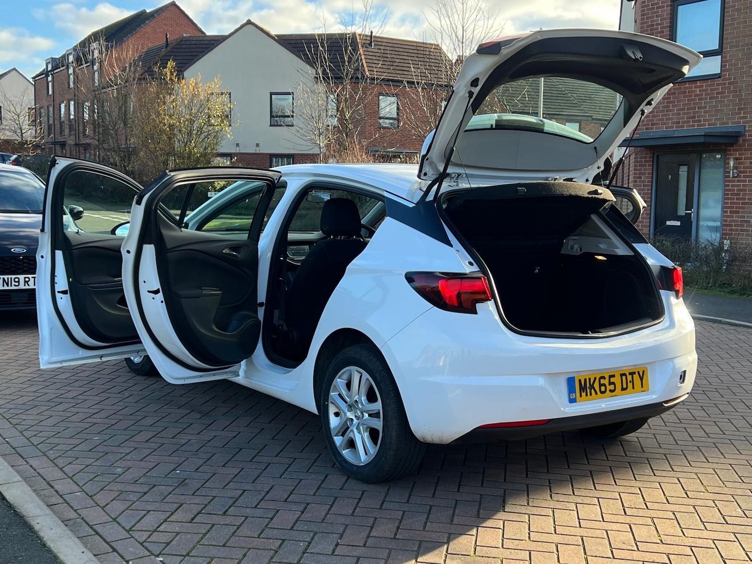 Used Vauxhall Astra 2015 for sale - 77050523: Photo 43