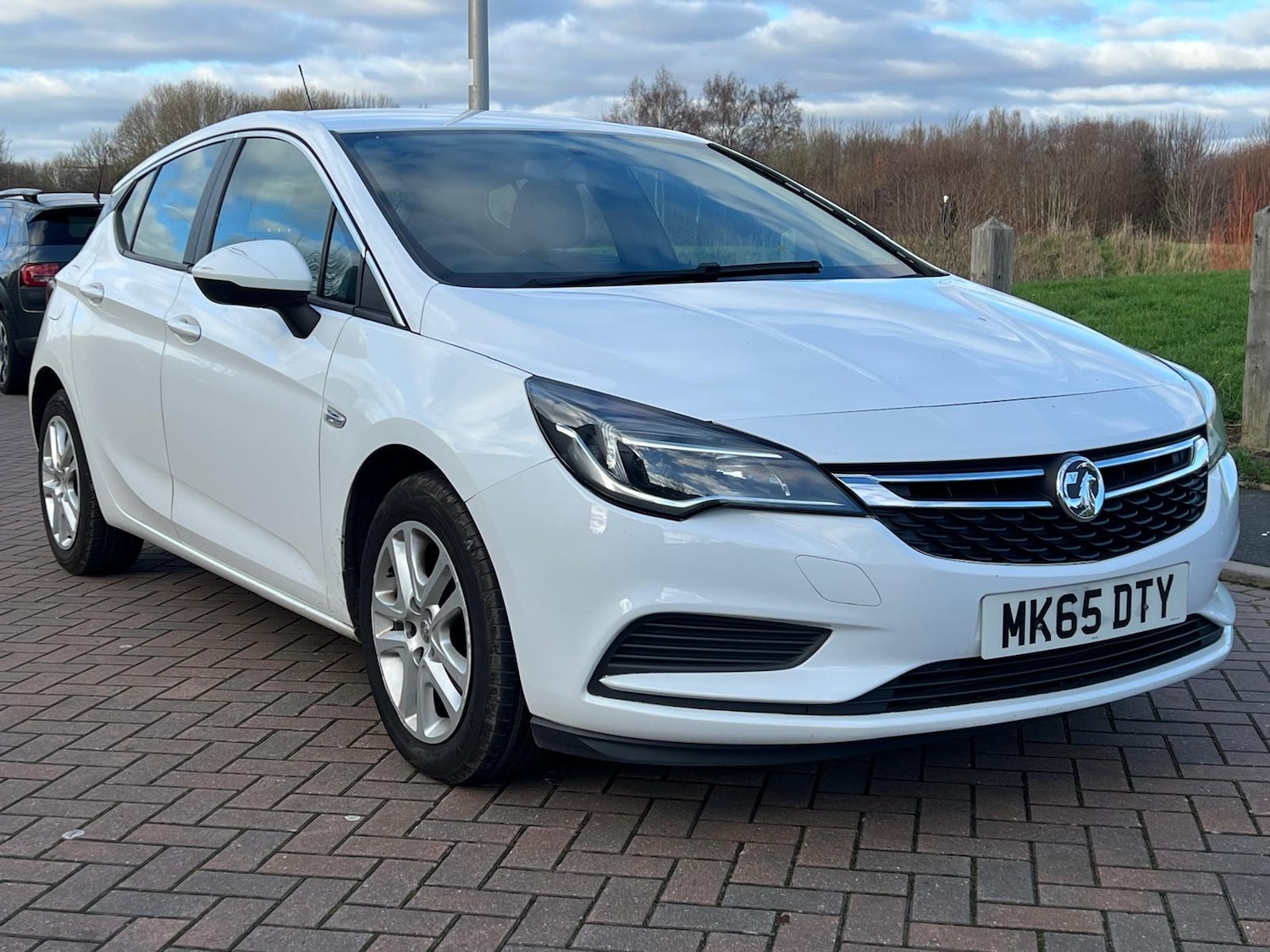 Used Vauxhall Astra 2015 for sale - 77050523: Photo 7
