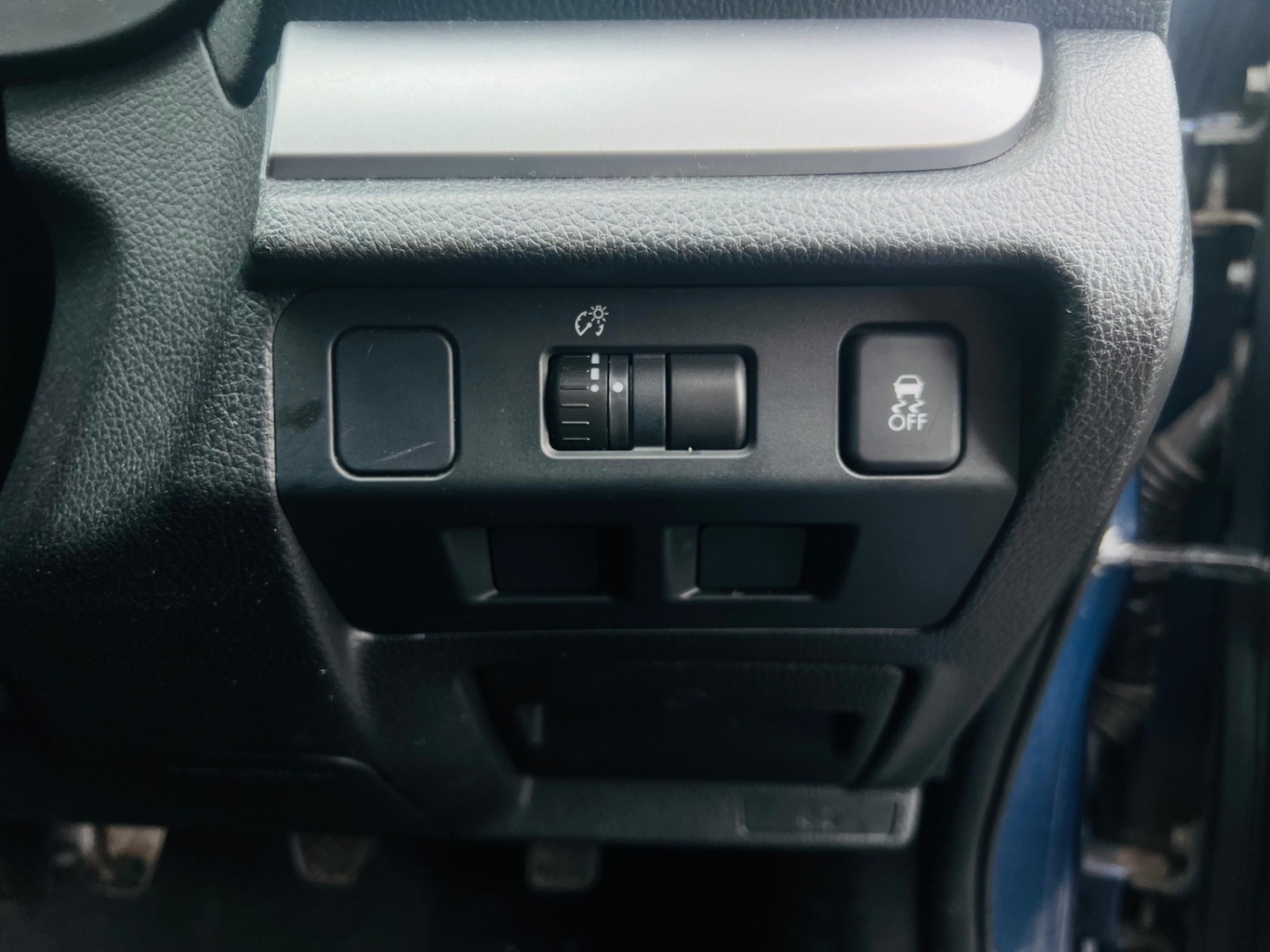 Used Subaru XV 2012 for sale - 77332065: Photo 43