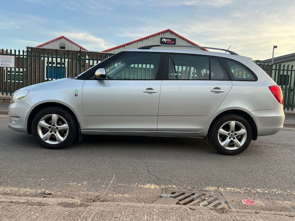 Used Skoda Fabia 2011 for sale - 76176115: Photo 5