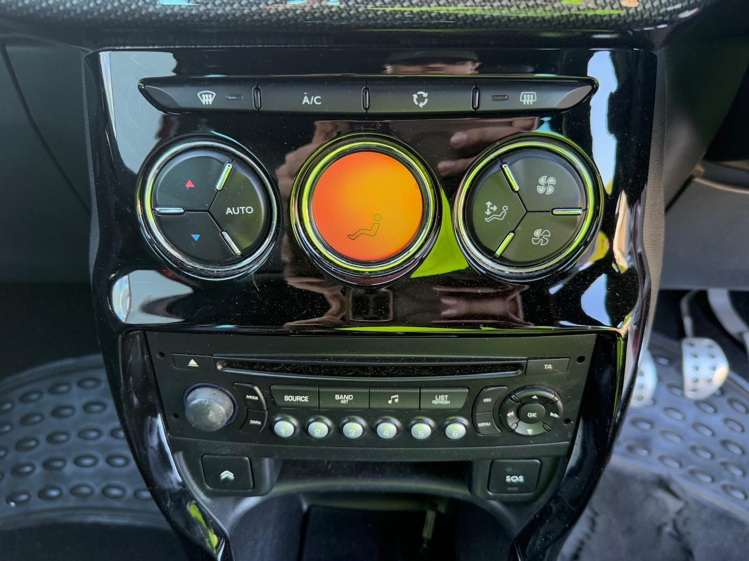 Used Citroen DS3 2012 for sale - 76551737: Photo 19