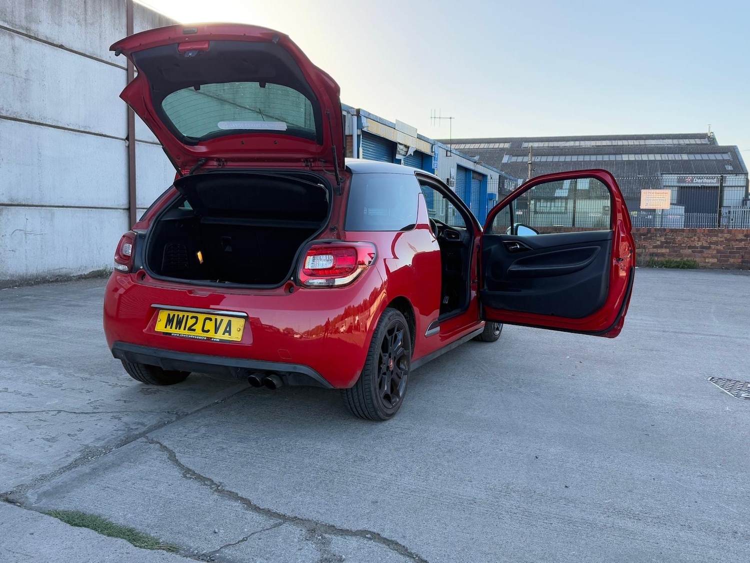 Used Citroen DS3 2012 for sale - 76551737: Photo 3