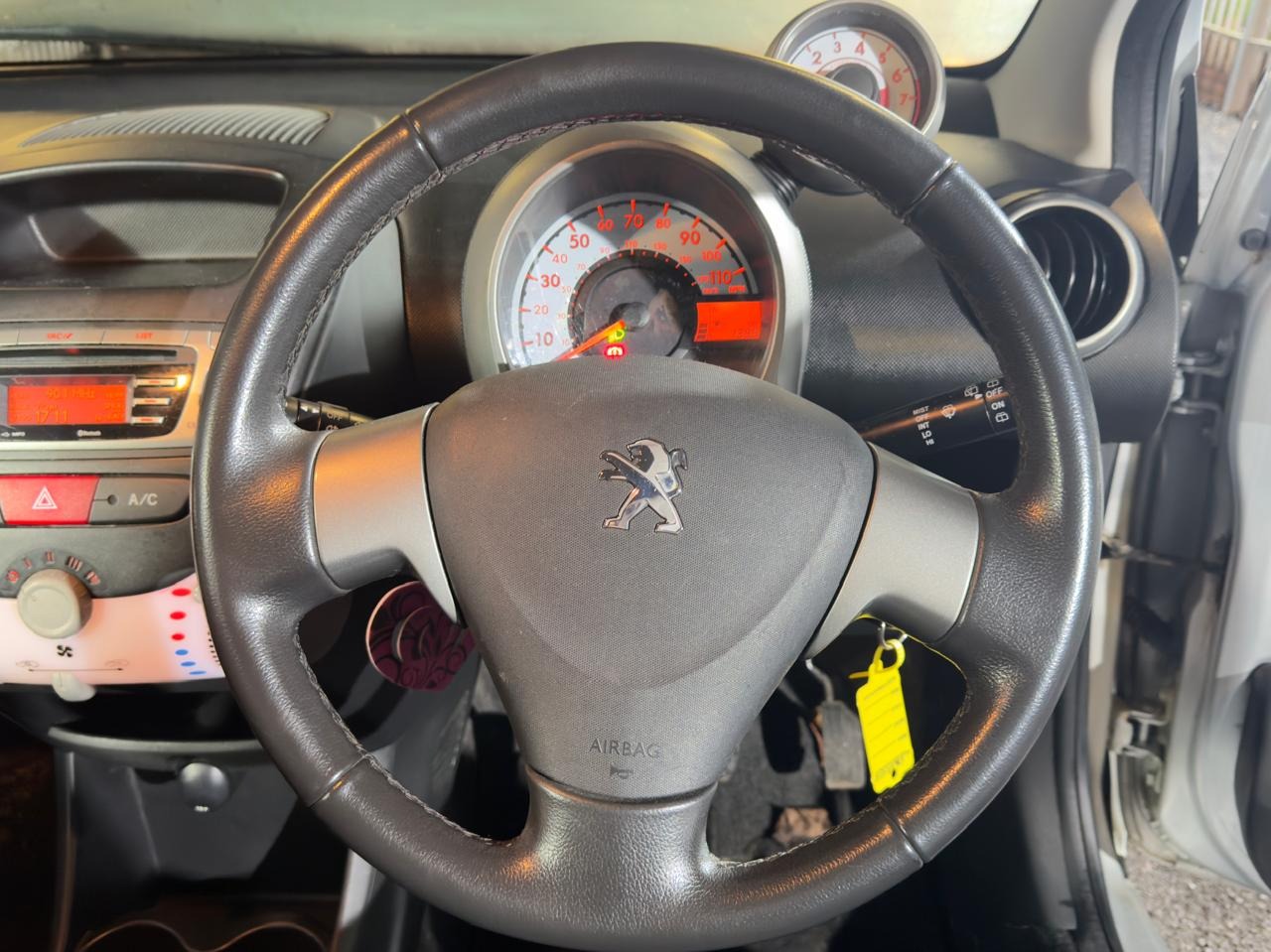 Used Peugeot 107 2013 for sale - 77237480: Photo 15