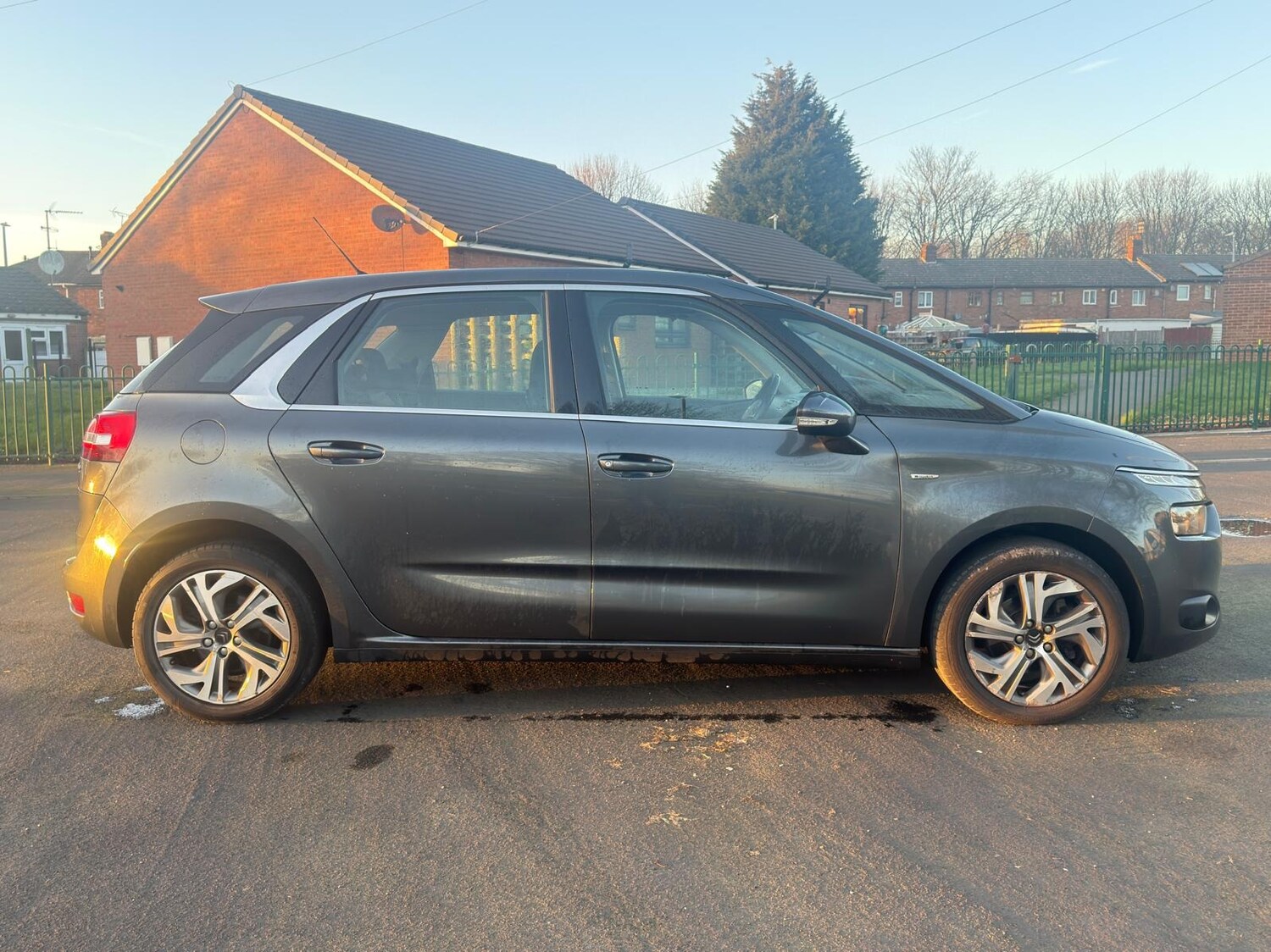 Used Citroen C4 Picasso 2015 for sale - 77254322: Photo 13
