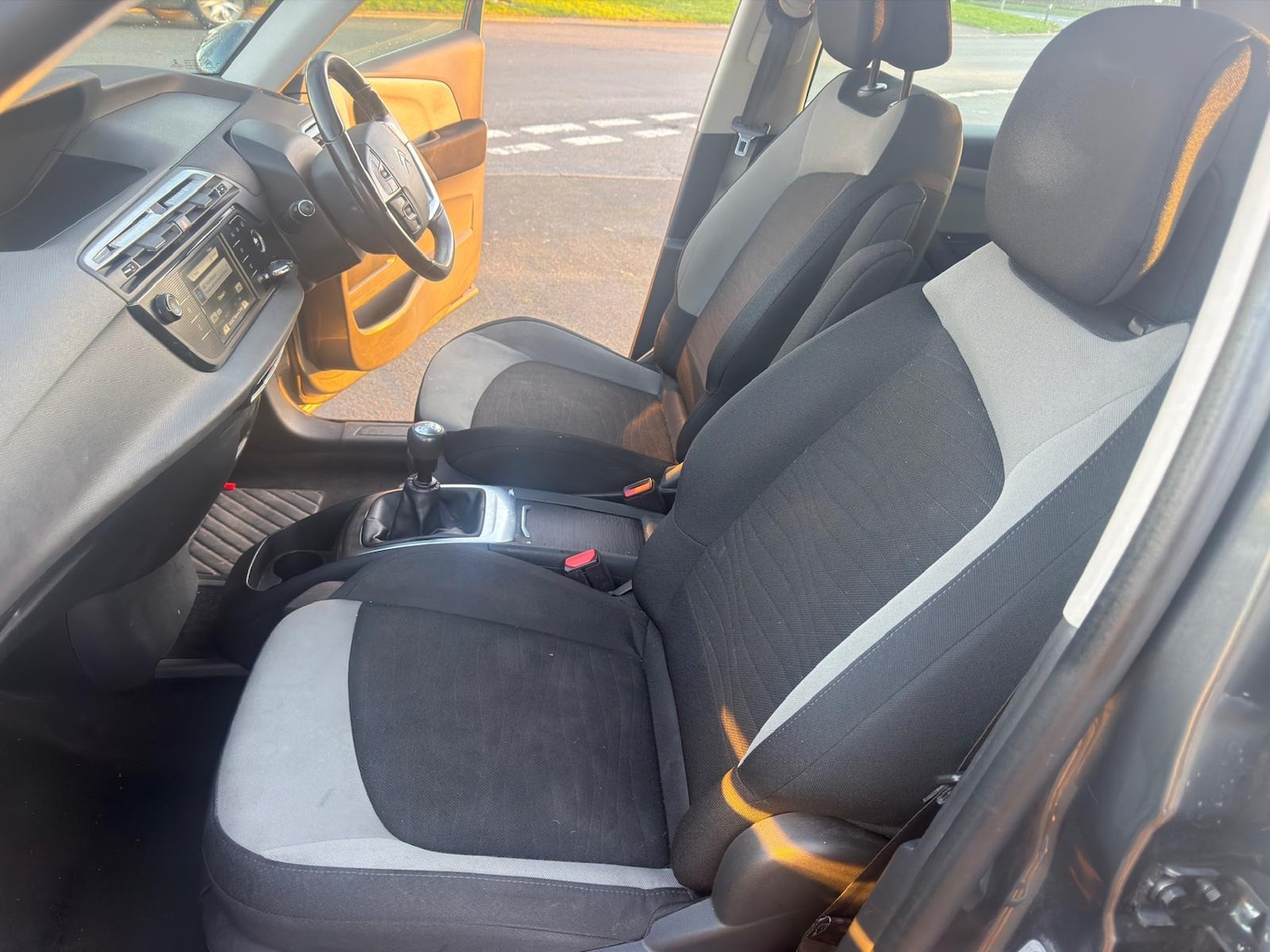 Used Citroen C4 Picasso 2015 for sale - 77254322: Photo 18