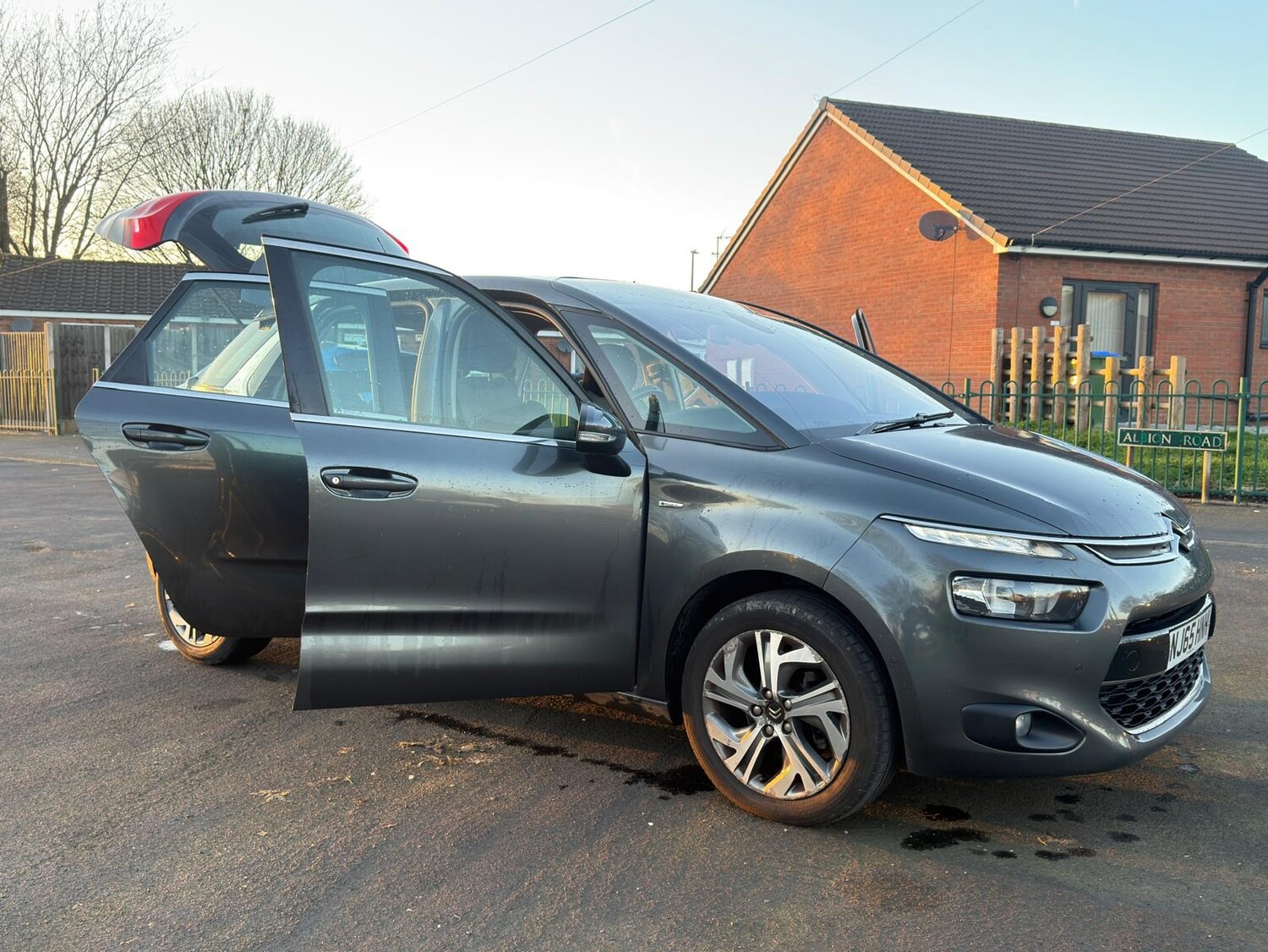Used Citroen C4 Picasso 2015 for sale - 77254322: Photo 25