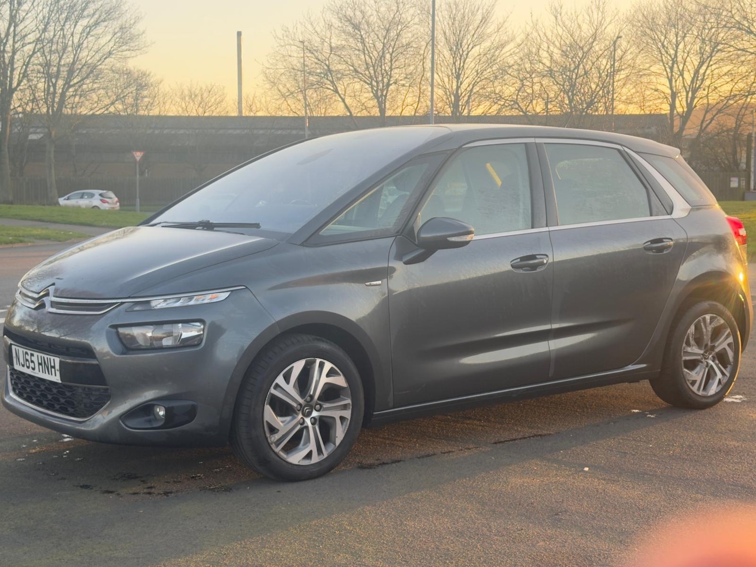 Used Citroen C4 Picasso 2015 for sale - 77254322: Photo 3