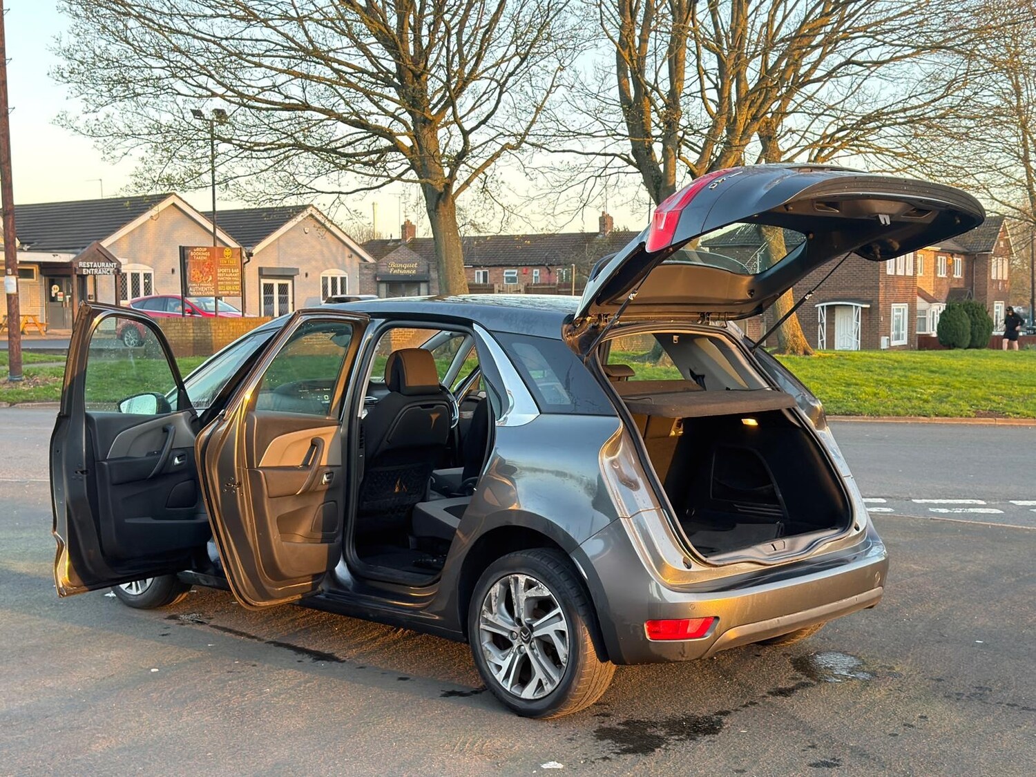 Used Citroen C4 Picasso 2015 for sale - 77254322: Photo 32