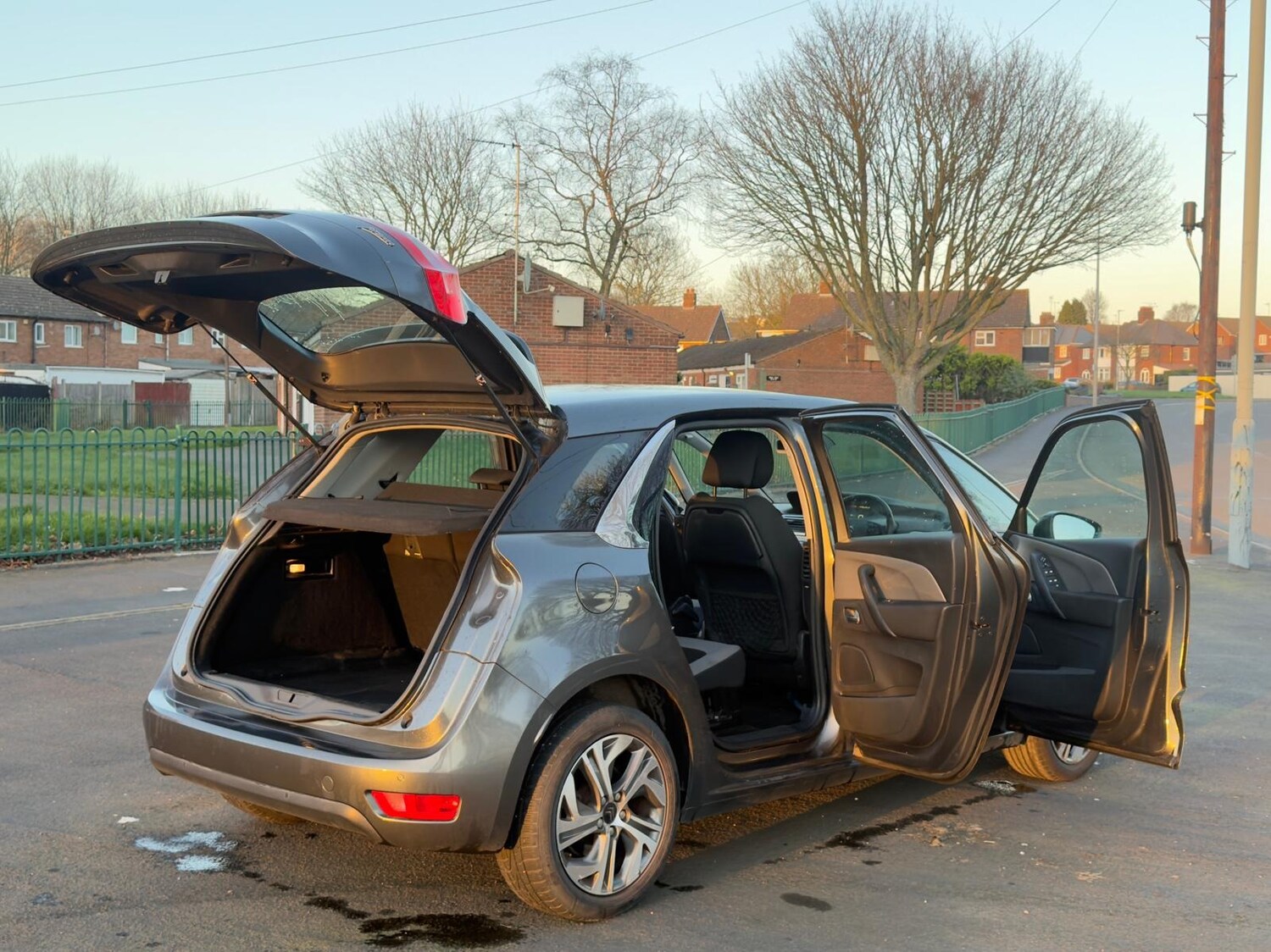 Used Citroen C4 Picasso 2015 for sale - 77254322: Photo 40