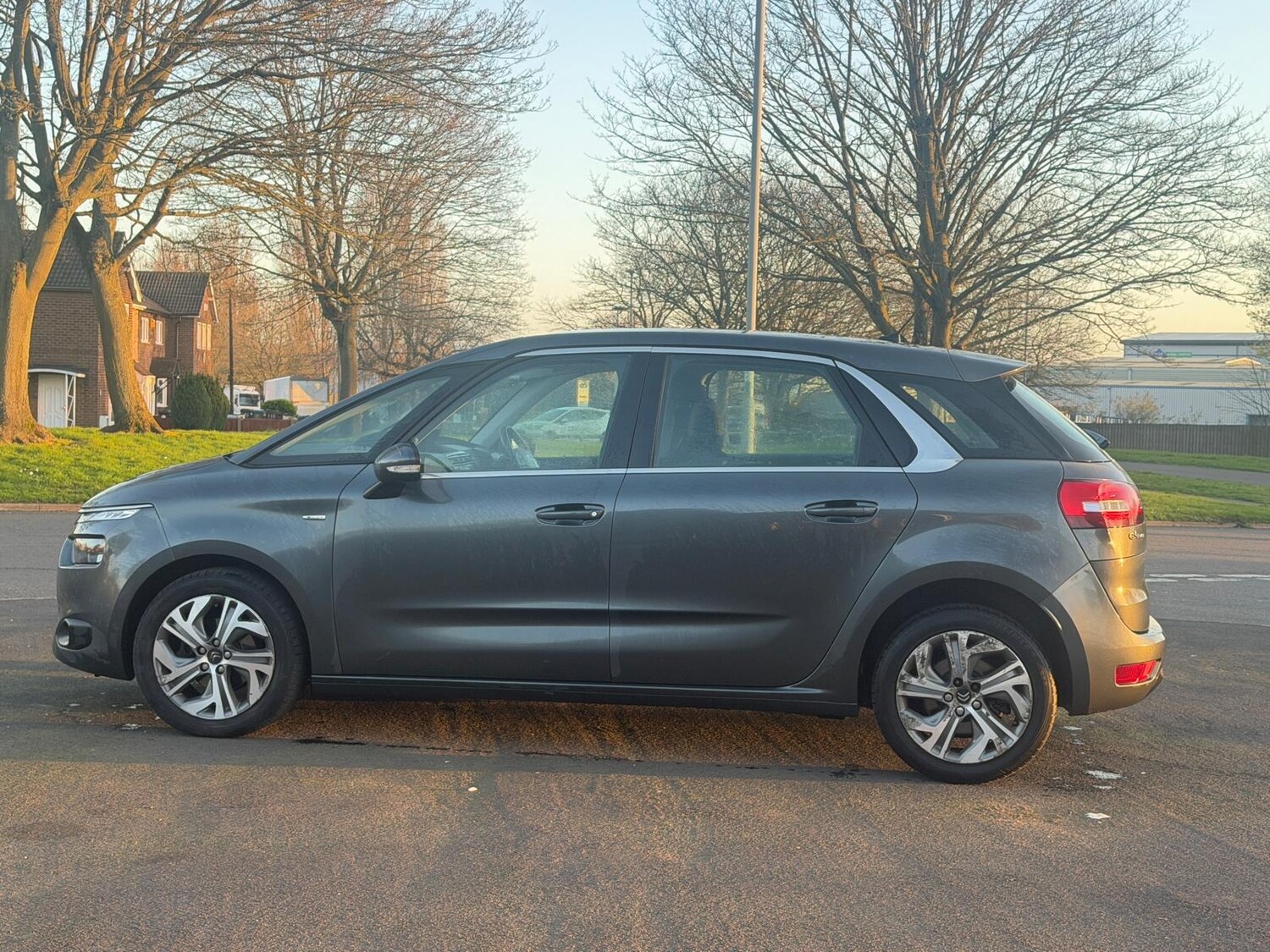 Used Citroen C4 Picasso 2015 for sale - 77254322: Photo 6