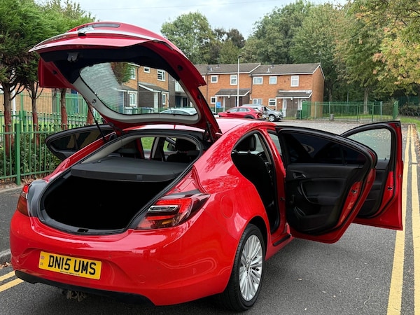 Used Vauxhall Insignia 2015 for sale - 76171687: Photo 4