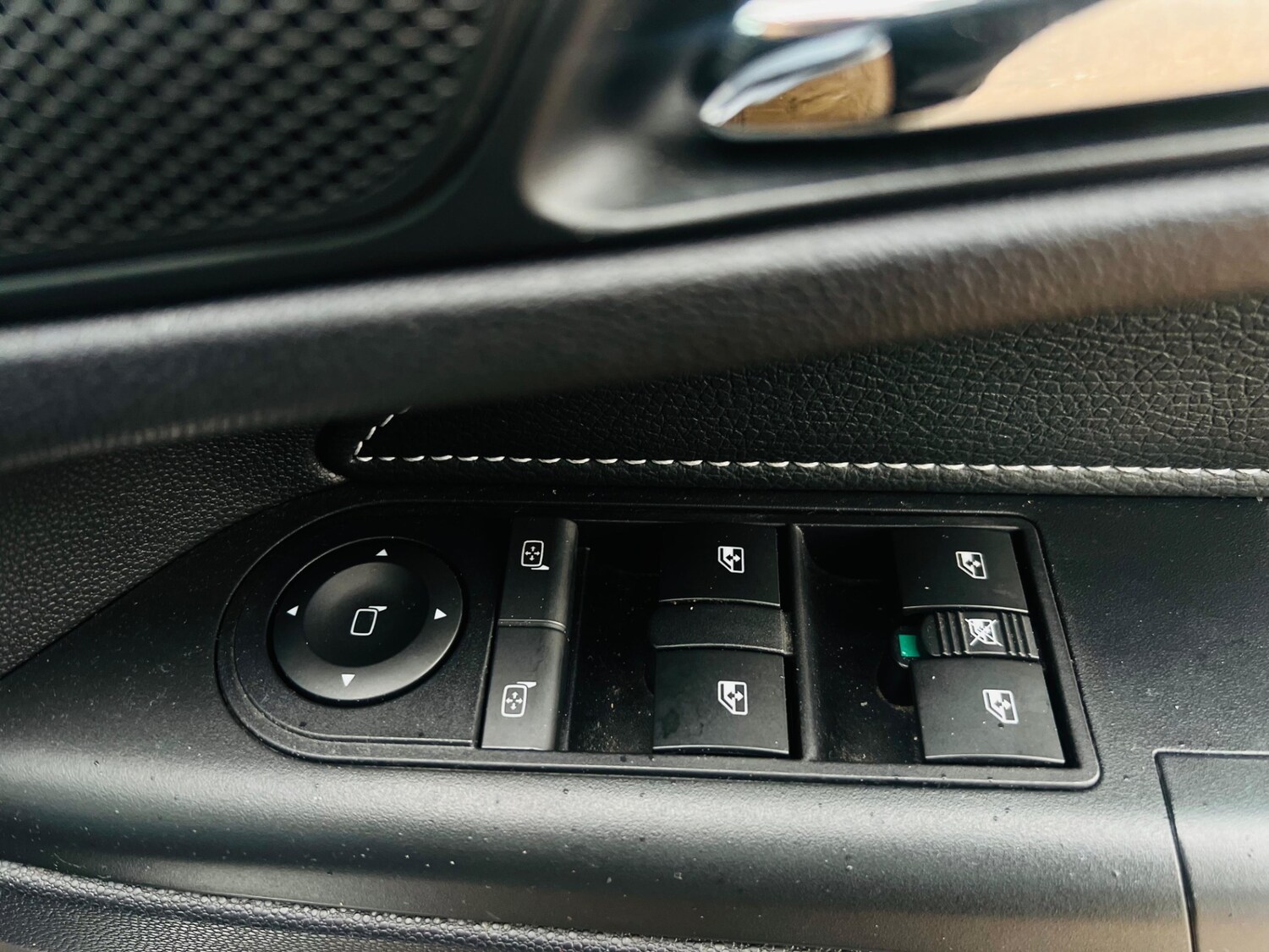 Used Vauxhall Zafira 2010 for sale - 77515315: Photo 21