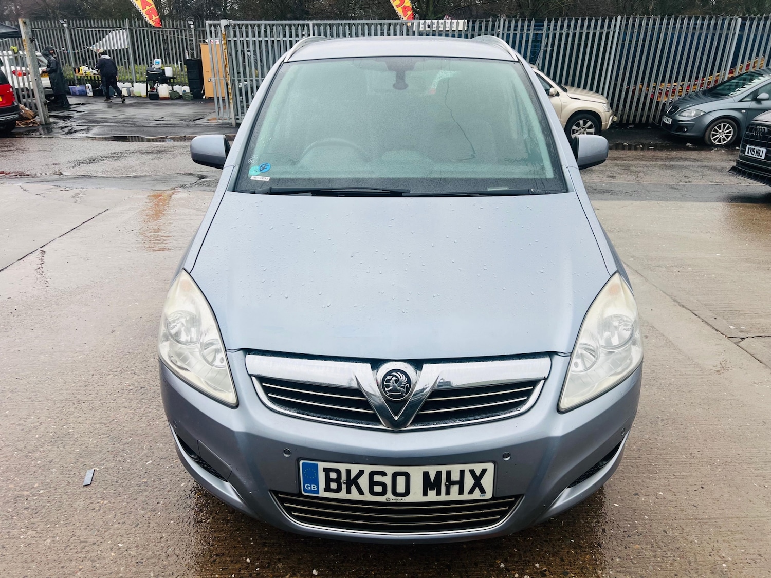 Used Vauxhall Zafira 2010 for sale - 77515315: Photo 3