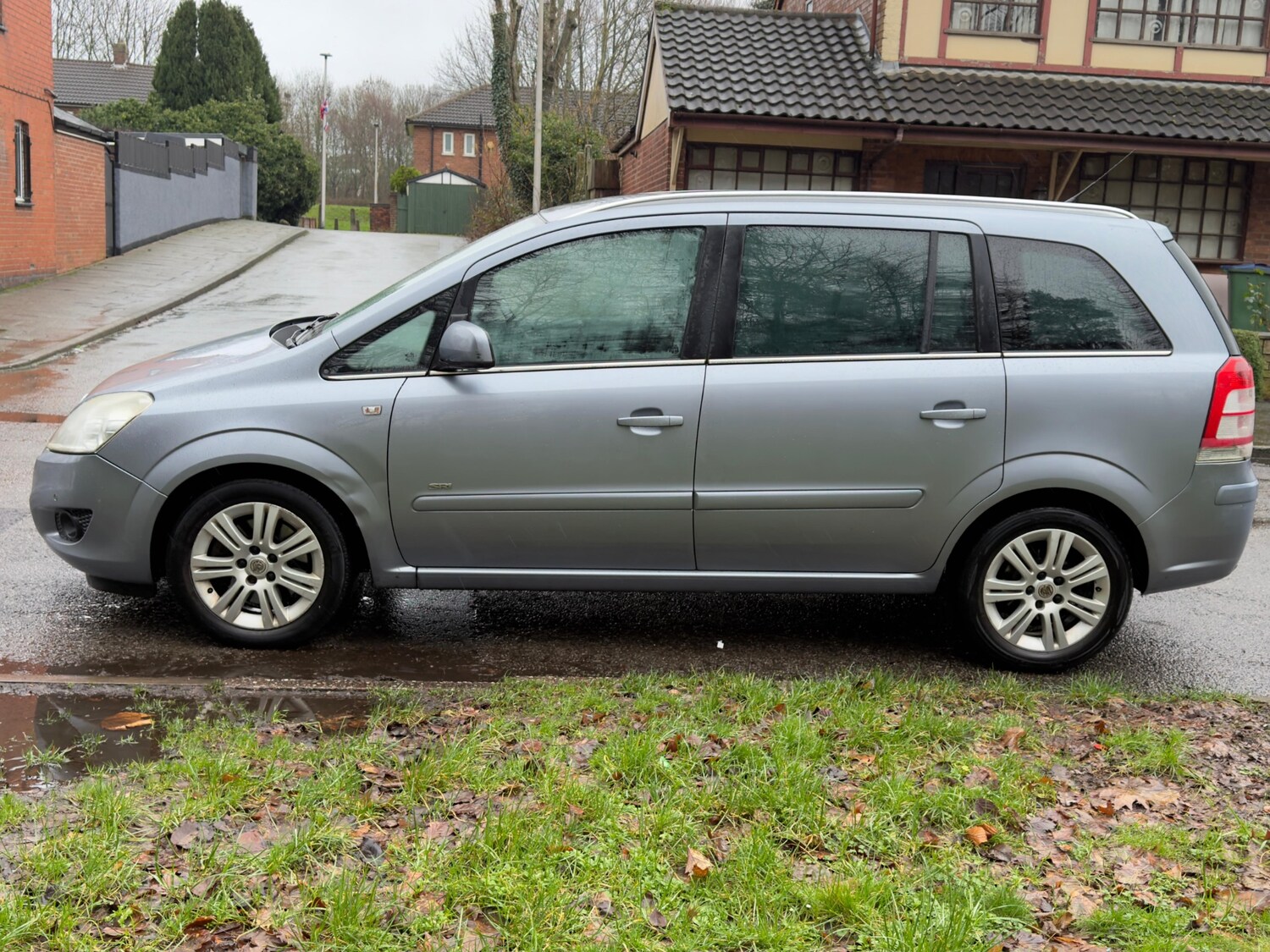 Used Vauxhall Zafira 2010 for sale - 77515315: Photo 40