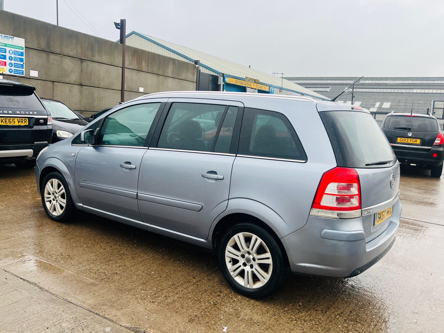 Used Vauxhall Zafira 2010 for sale - 77515315: Photo 9