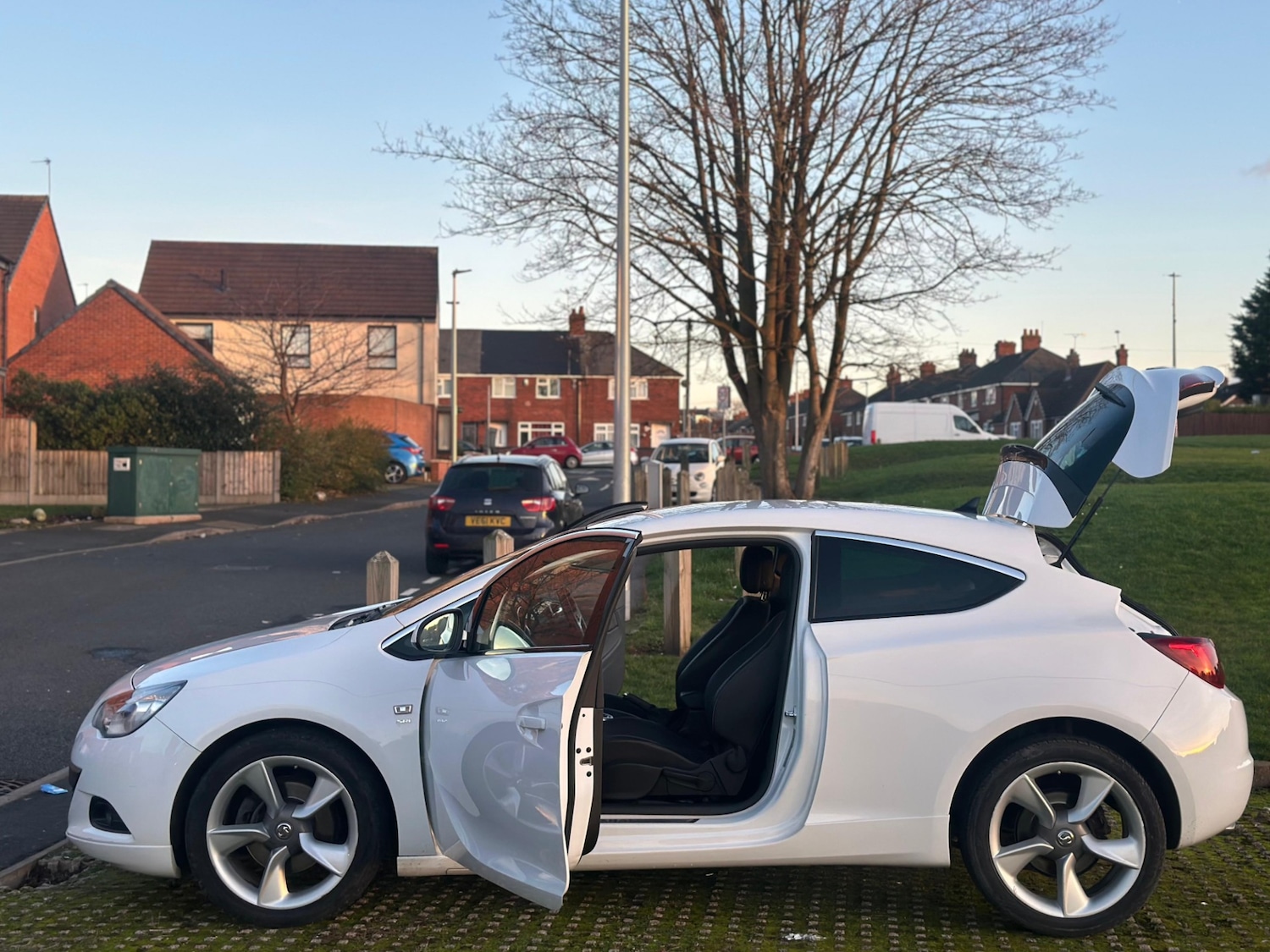 Used Vauxhall Astra GTC 2015 for sale - 77067507: Photo 11