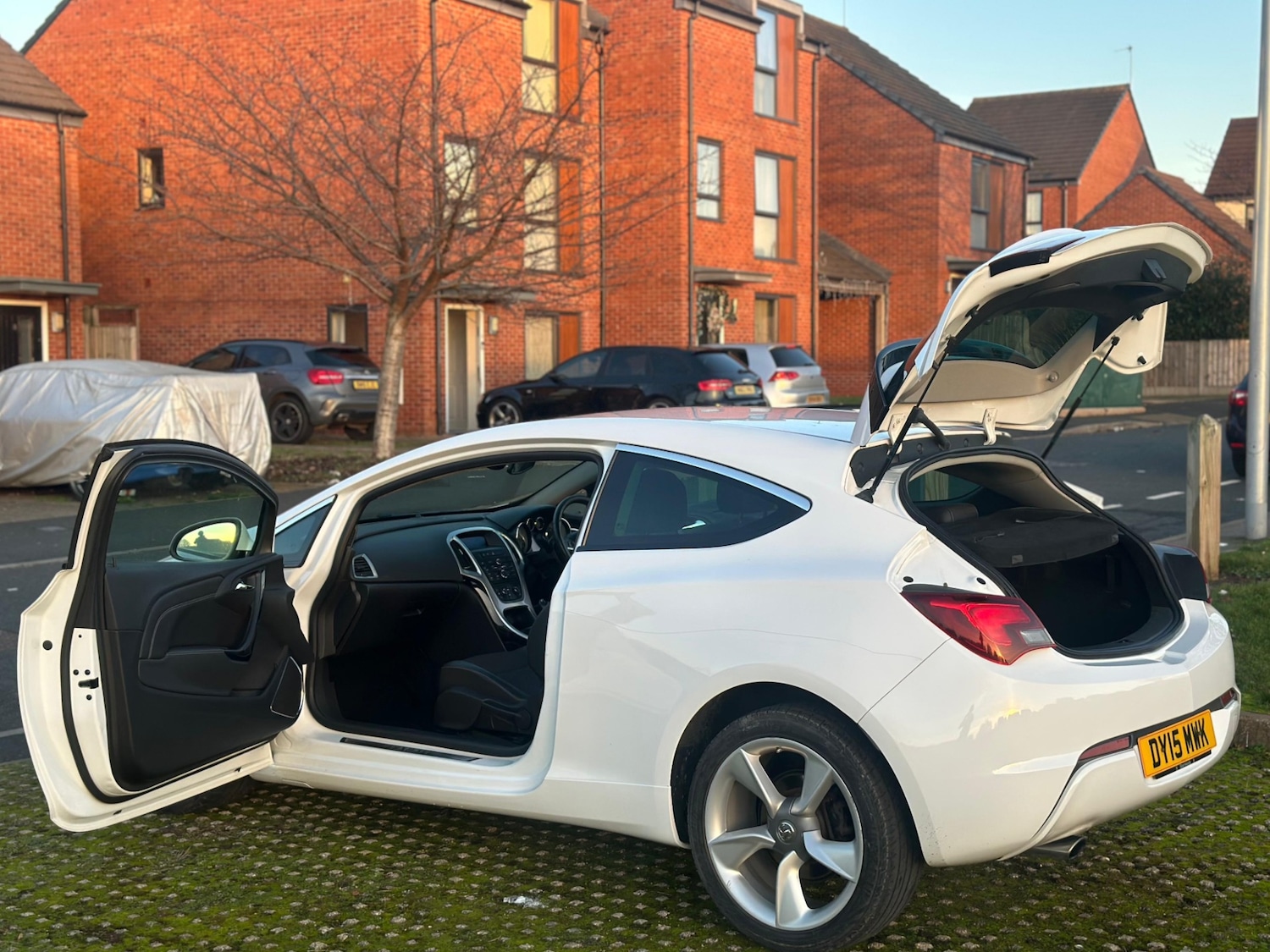 Used Vauxhall Astra GTC 2015 for sale - 77067507: Photo 23